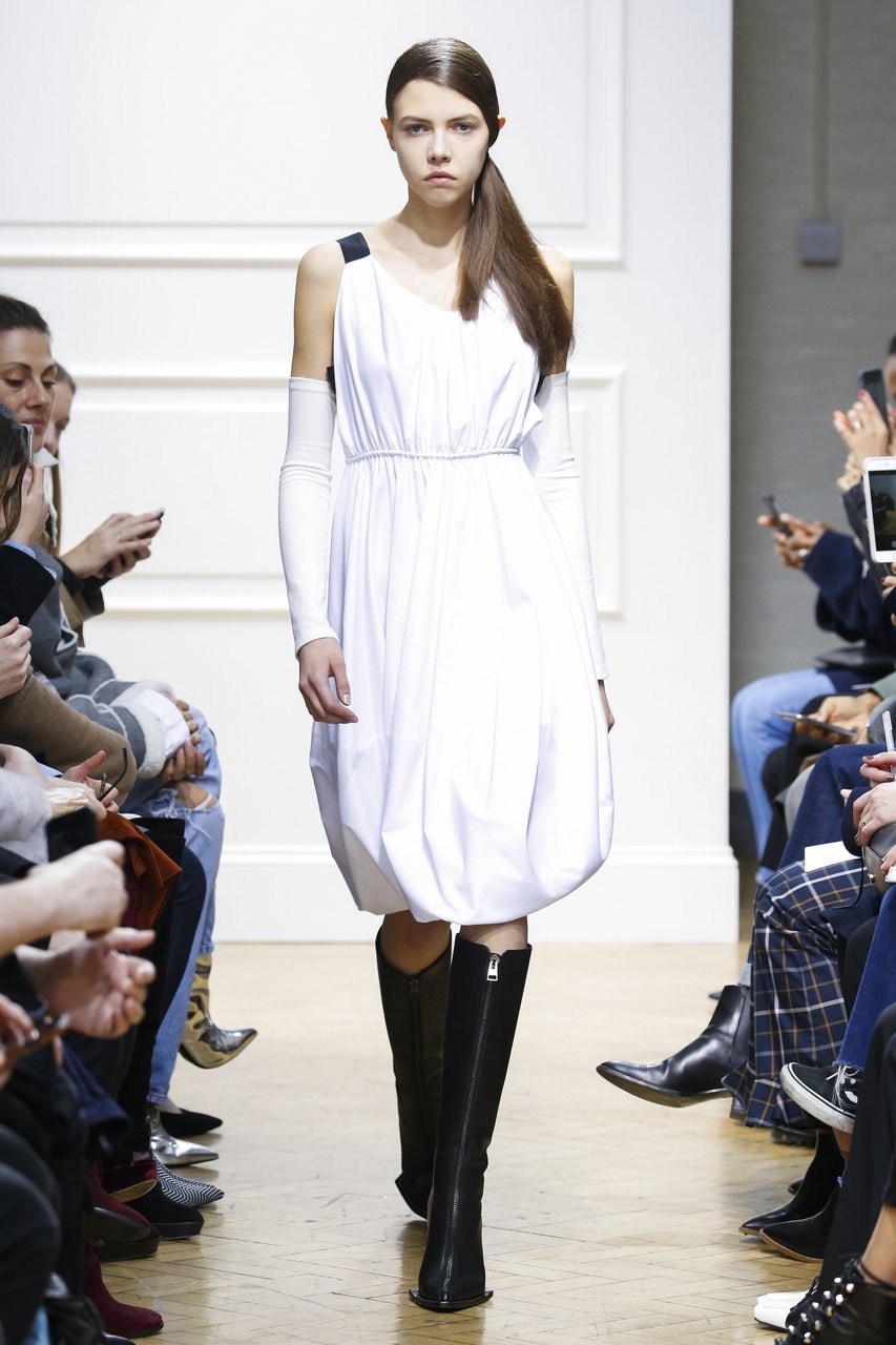 London Fashion Week Autunno/Inverno 2017/18 J.W. Anderson